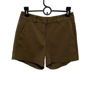 Vince Camuto Women’s Shorts Size 0 Dark Green Olive Flat Front